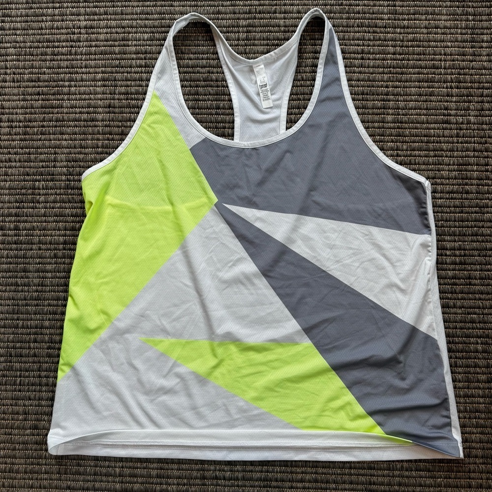 Under Armour Yellow Silver Relaxed Graphic Tank Top